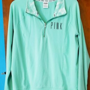 Womens 1/4 zip top